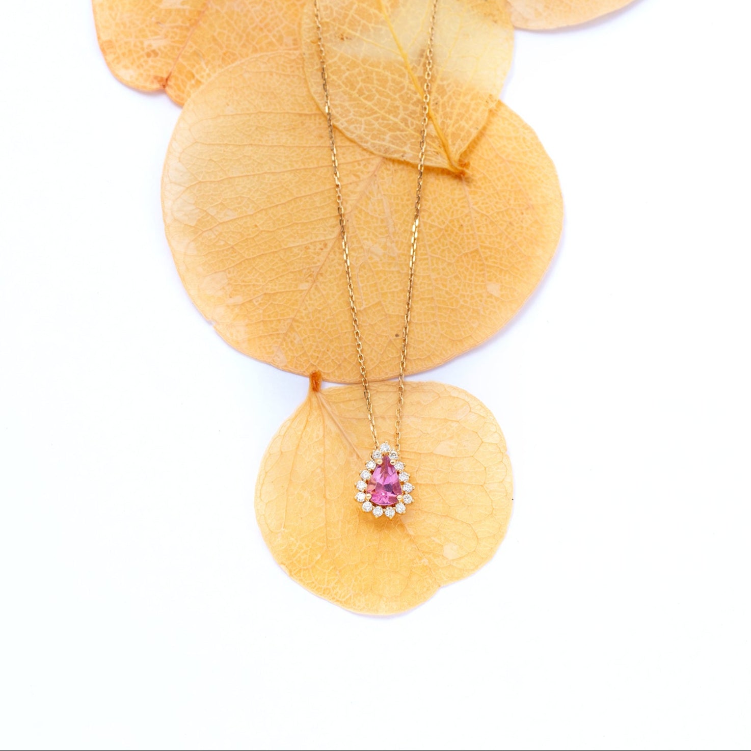 Colar gota com turmalina rosa e diamantes
