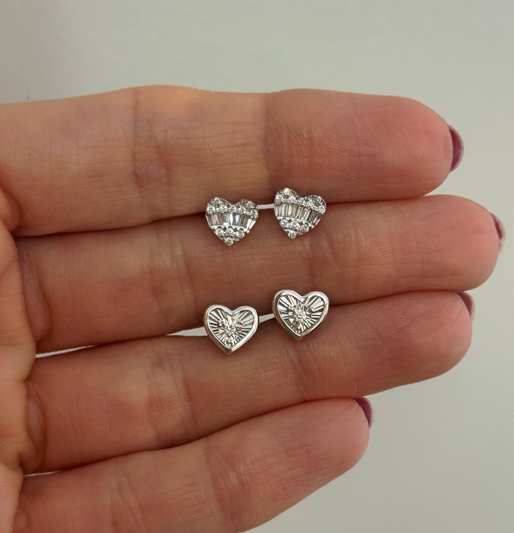 Brinco Mini Heart Stud
