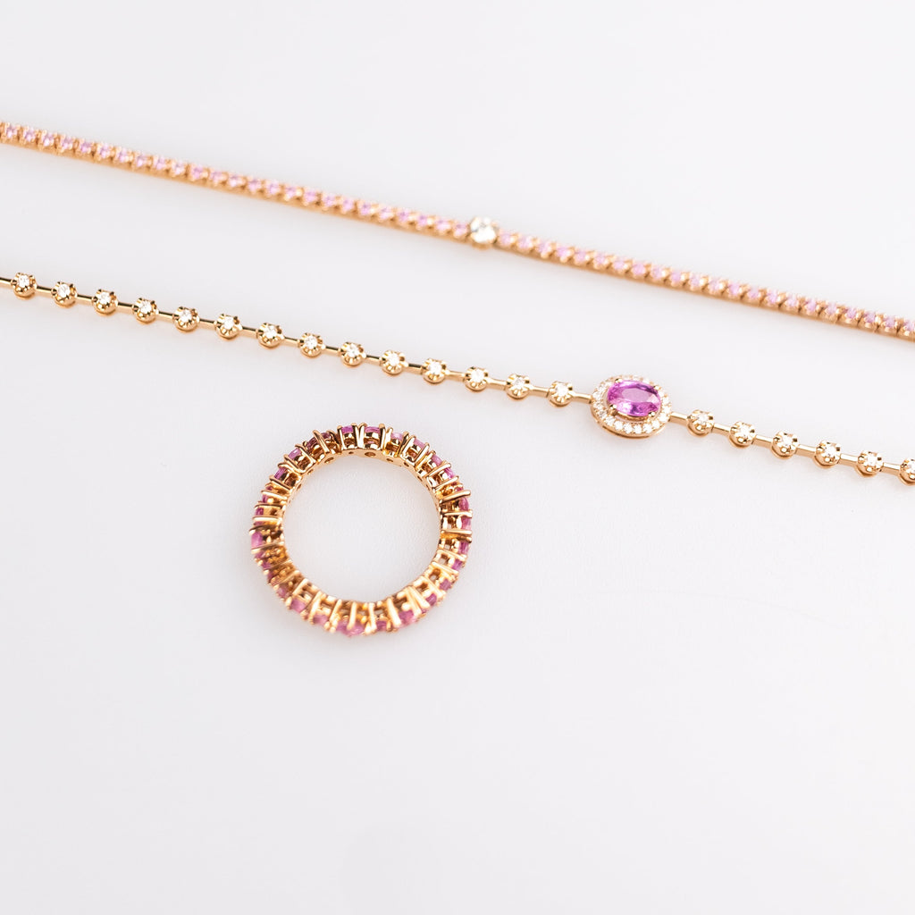 Aliança inteira safiras rosas