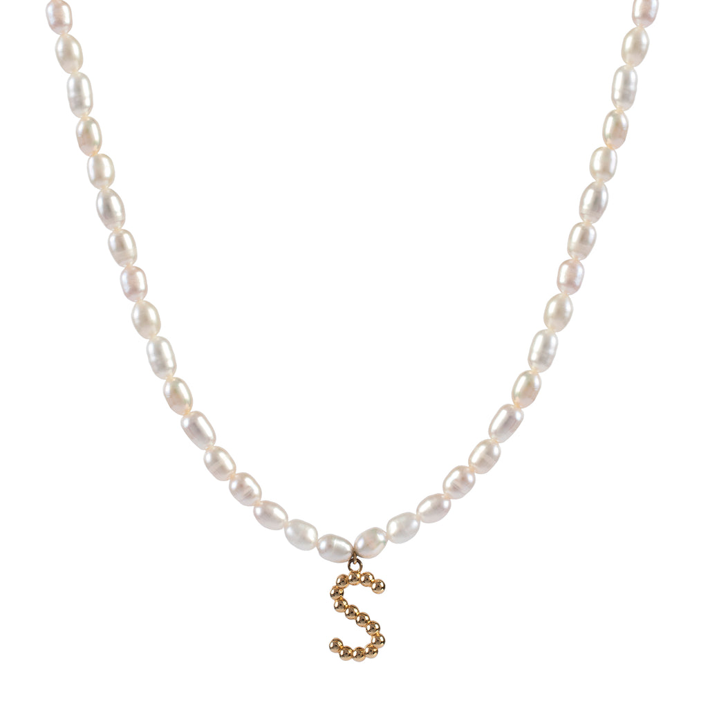 Colar pérolas com inicial