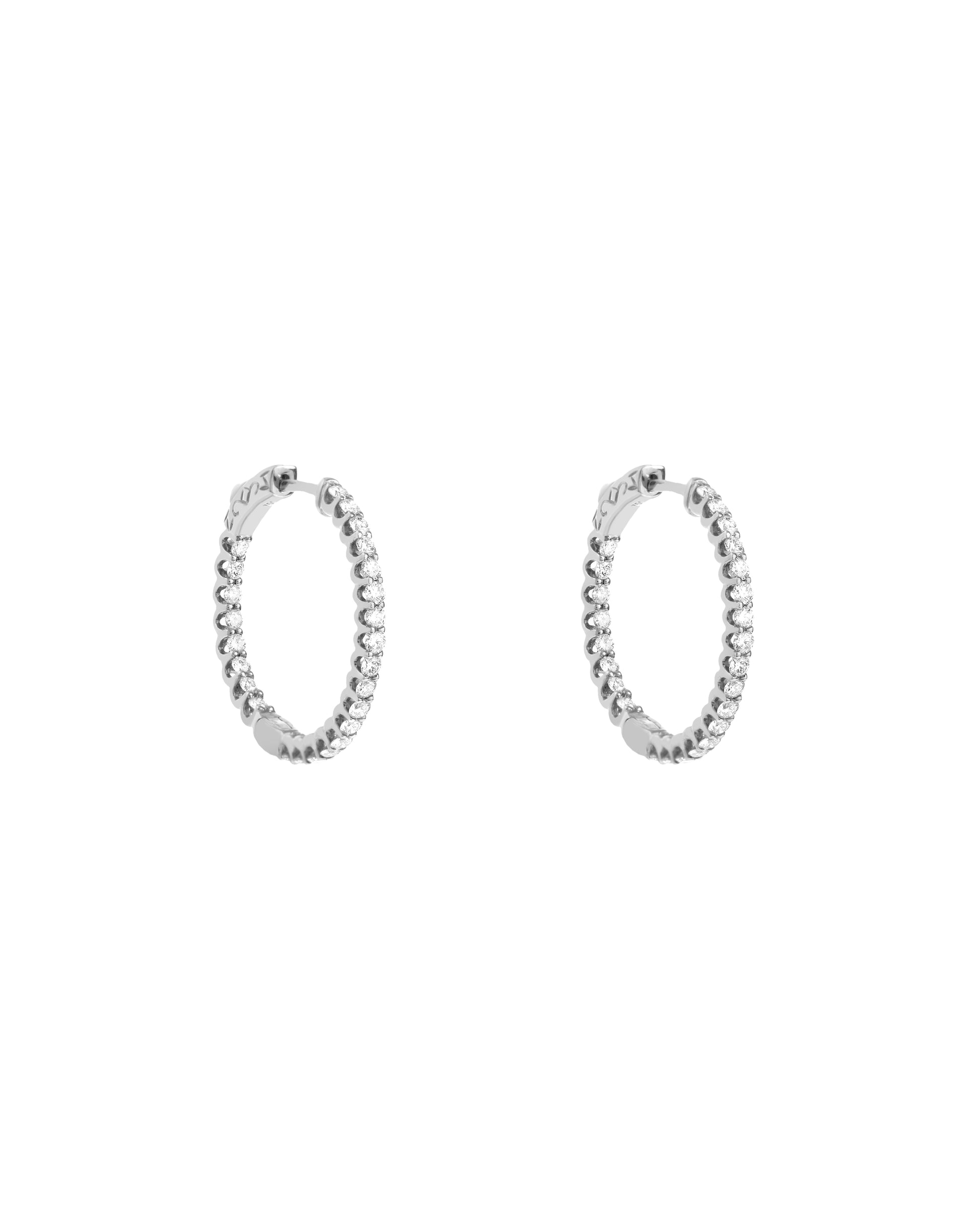 Argola com diamantes